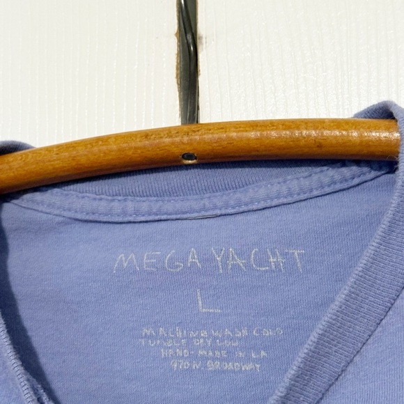 CHANEL Lavender Short Sleeve Tee with Yellow Logo Graphic - Picture 3 of 7